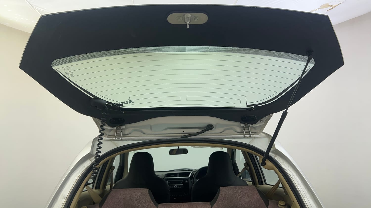 Used 2017 Honda Brio S MT Petrol Manual interior DICKY DOOR OPEN VIEW