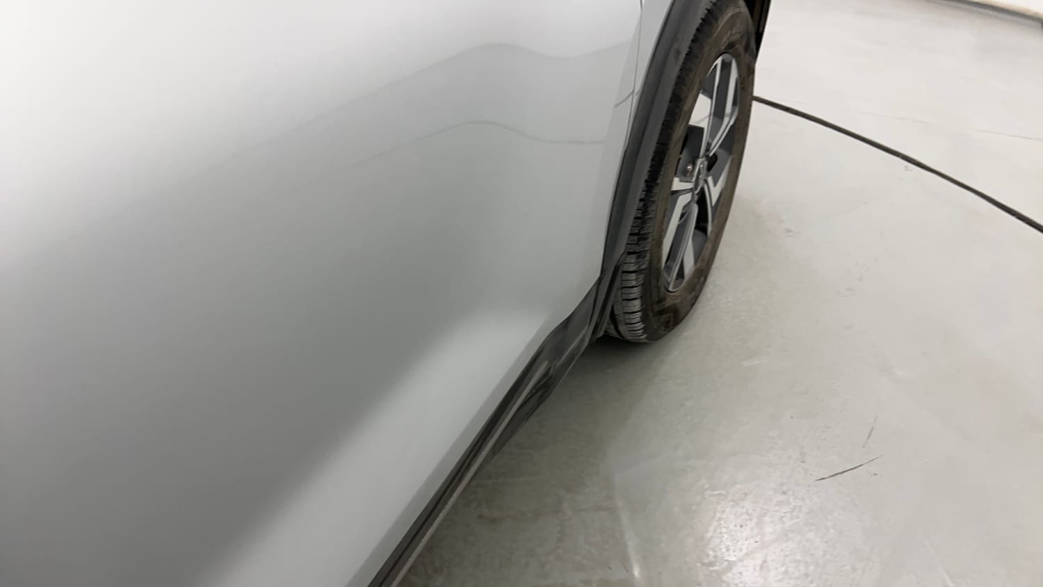 Used 2023 Kia Sonet HTX 1.0 DCT Petrol Automatic dents MINOR SCRATCH