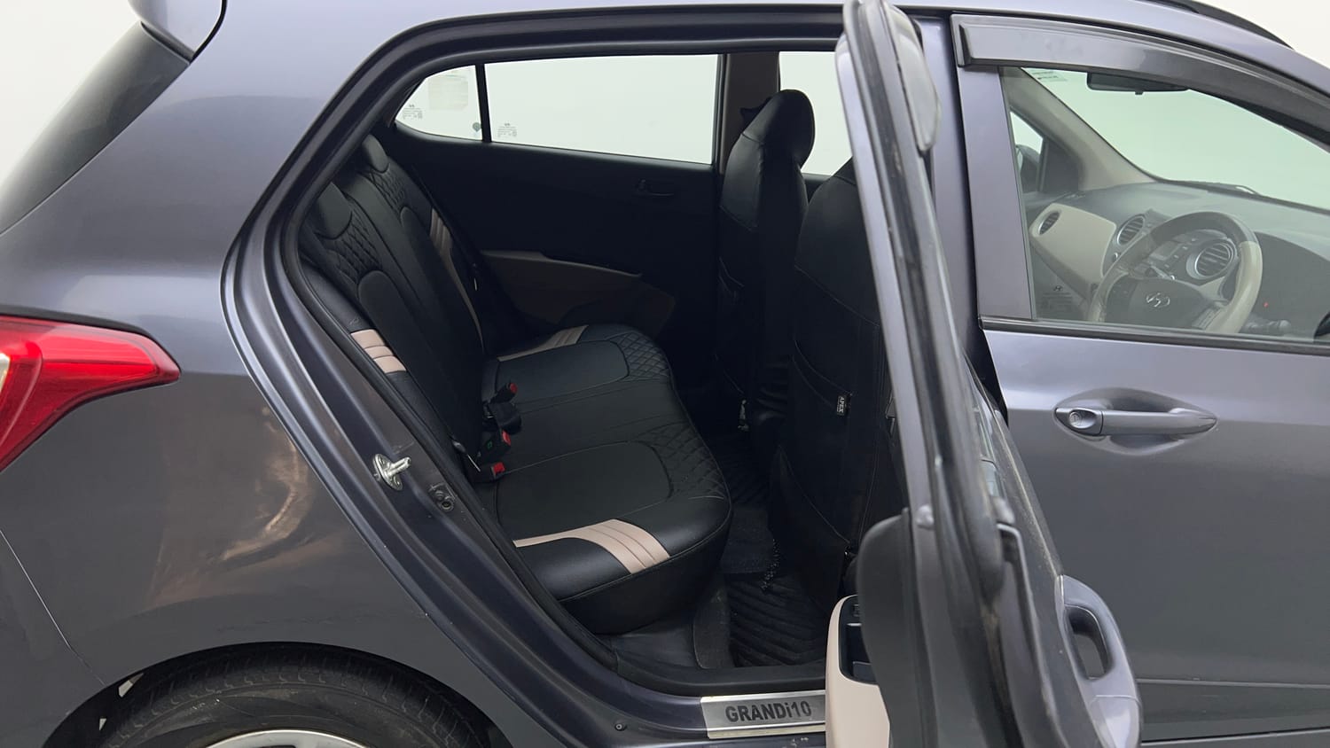 Used 2019 Hyundai Grand i10 Magna 1.2 Kappa VTVT Petrol Manual interior RIGHT SIDE REAR DOOR CABIN VIEW