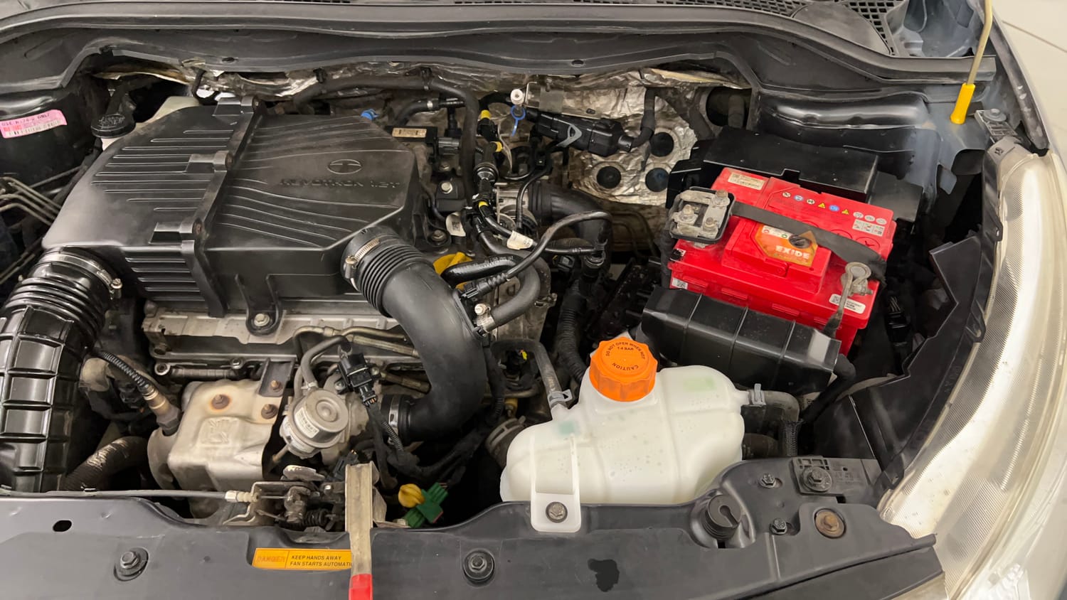 Used 2015 Tata Zest XMS Petrol Petrol Manual engine ENGINE LEFT SIDE VIEW
