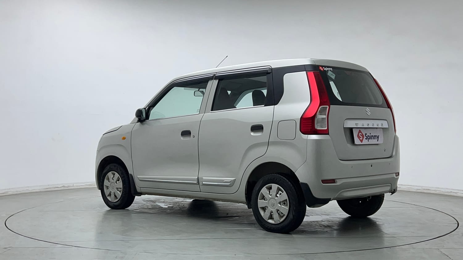 Used 2020 Maruti Suzuki Wagon R LXi 1.0 CNG Cng Manual exterior LEFT REAR CORNER VIEW