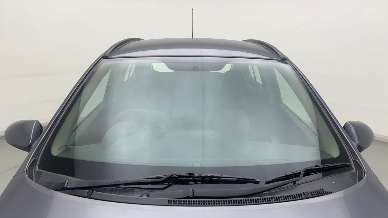Used 2018 Hyundai Grand i10 Magna AT 1.2 Kappa VTVT Petrol Automatic exterior FRONT WINDSHIELD VIEW