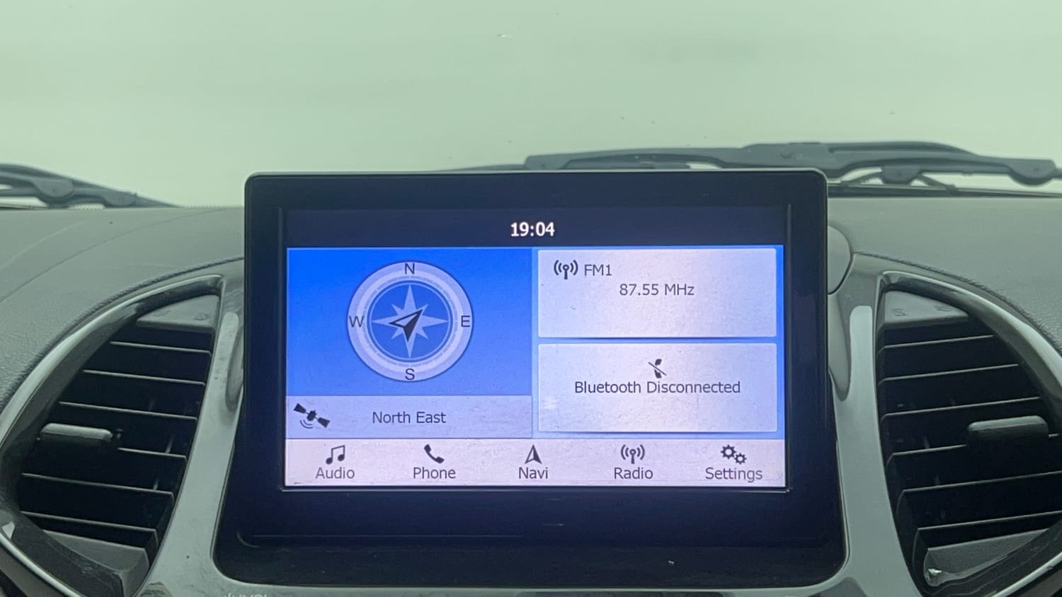 Used 2020 Ford Freestyle Titanium Plus 1.2 Ti-VCT Petrol Manual top_features Touch screen infotainment system