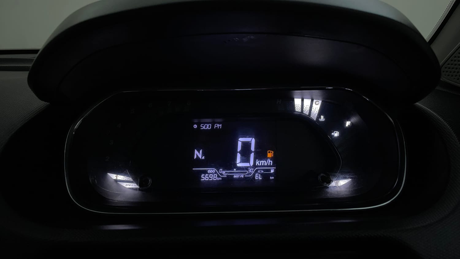 Used 2023 Tata Tiago XTA Petrol Automatic interior CLUSTERMETER VIEW