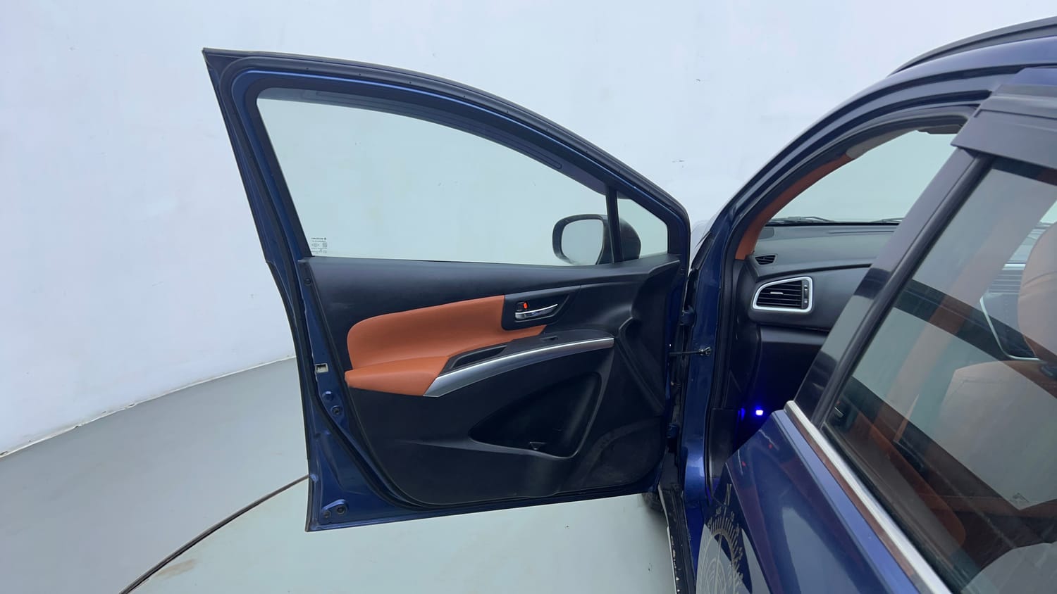 Used 2019 Maruti Suzuki S-Cross Zeta 1.3 Diesel Manual interior LEFT FRONT DOOR OPEN VIEW
