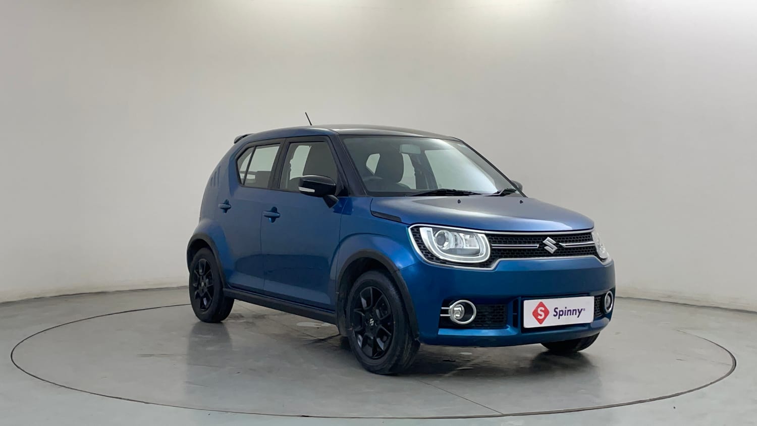 Used 2017 Maruti Suzuki Ignis Alpha 1.2 MT Petrol Manual exterior RIGHT FRONT CORNER VIEW