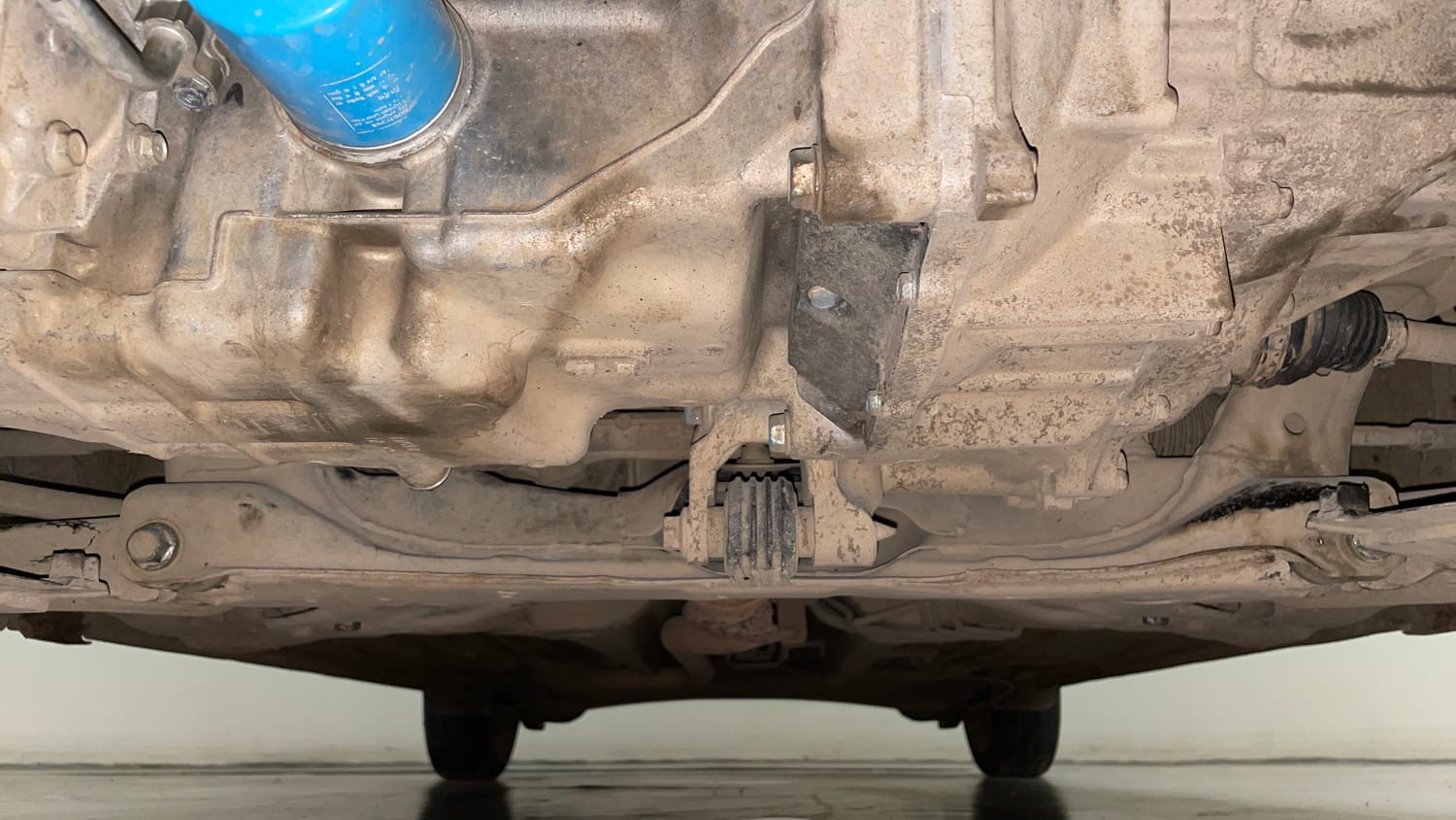 Used 2019 Honda Amaze 1.2 S MT Petrol Petrol Manual extra FRONT LEFT UNDERBODY VIEW