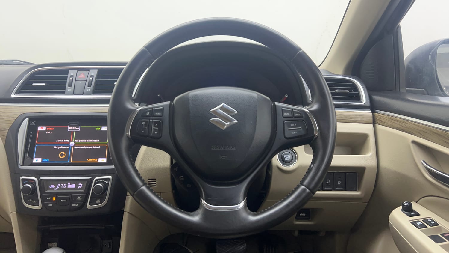 Used 2019 Maruti Suzuki Ciaz Alpha Hybrid 1.5 AT Petrol Automatic interior STEERING VIEW