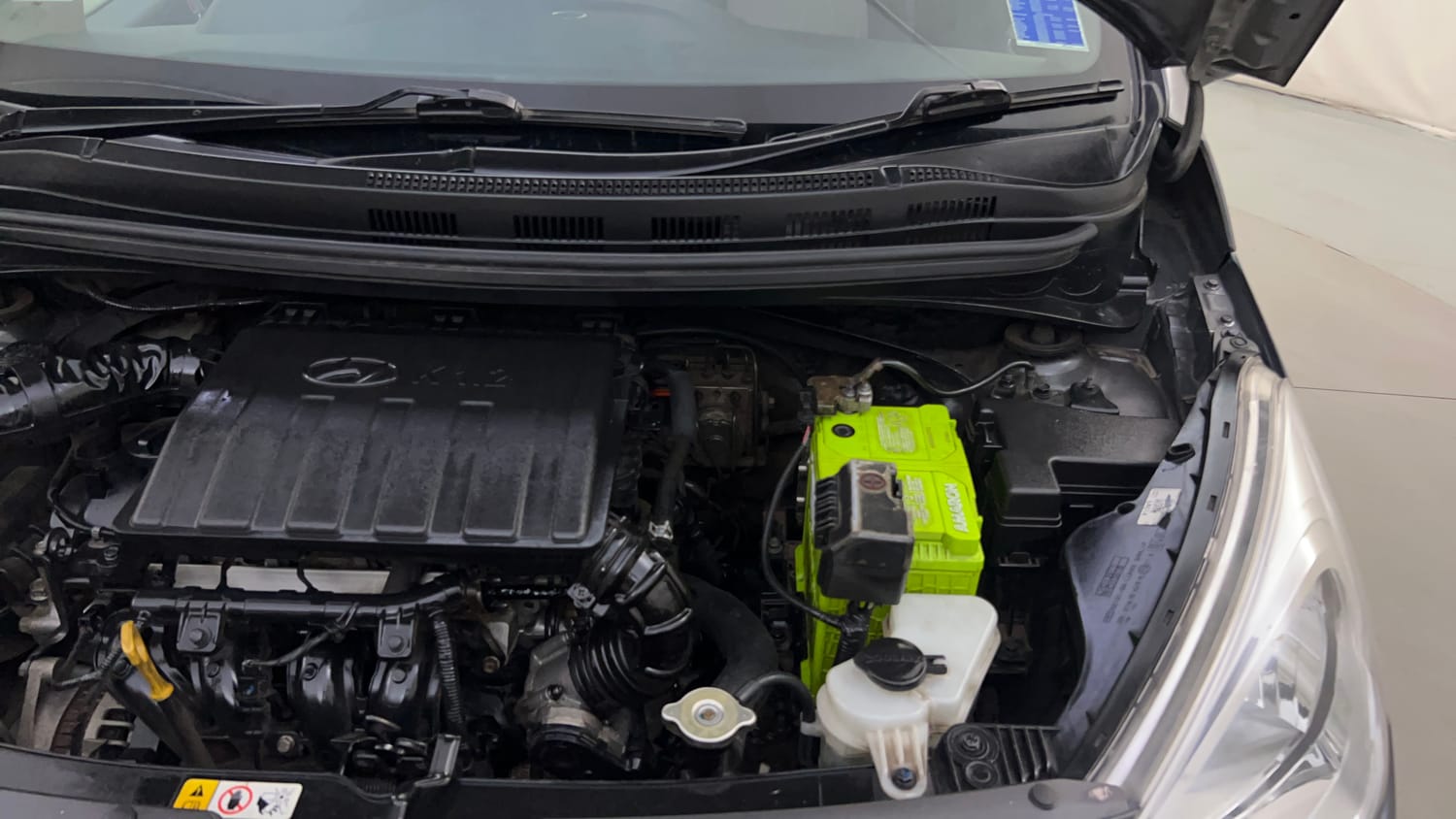Used 2020 Hyundai Grand i10 Sportz 1.2 Kappa VTVT Petrol Manual engine ENGINE LEFT SIDE HINGE & APRON VIEW