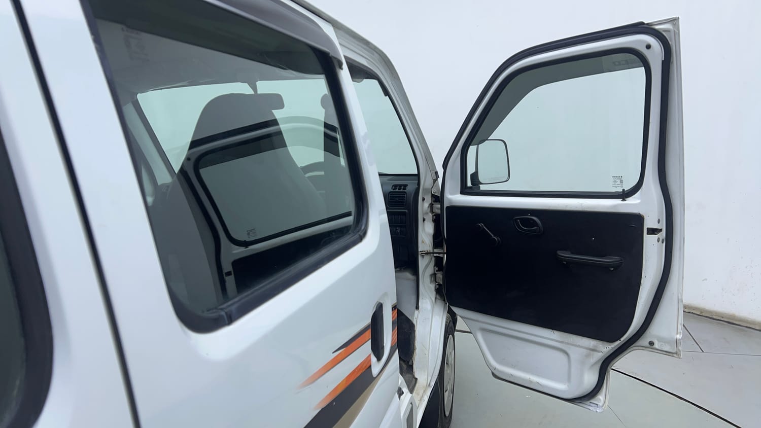 Used 2019 Maruti Suzuki Eeco 5 STR WITH A/C+HTR Petrol Manual interior RIGHT FRONT DOOR OPEN VIEW