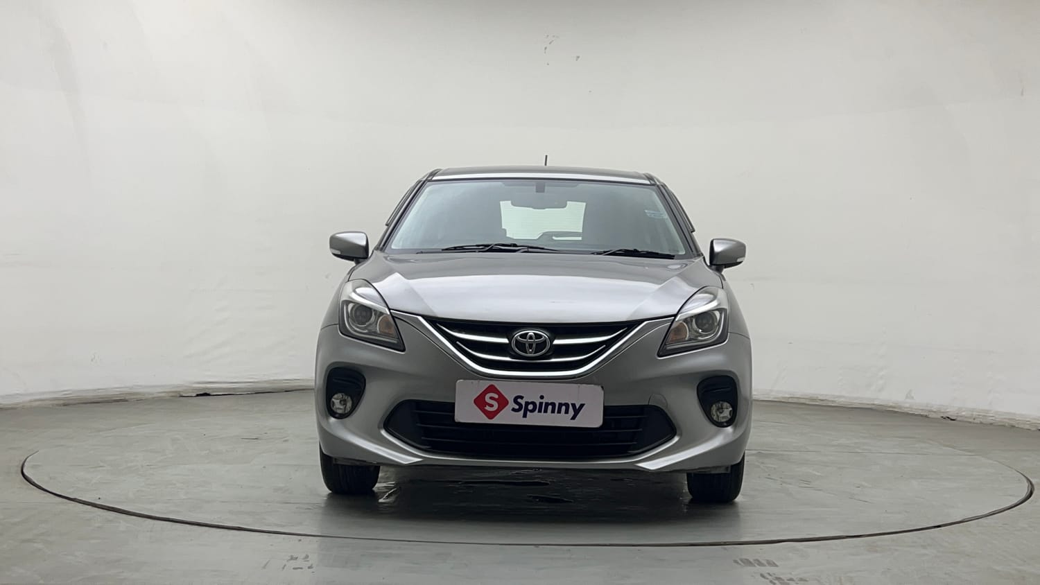 Used 2019 Toyota Glanza G CVT Petrol Automatic exterior FRONT VIEW