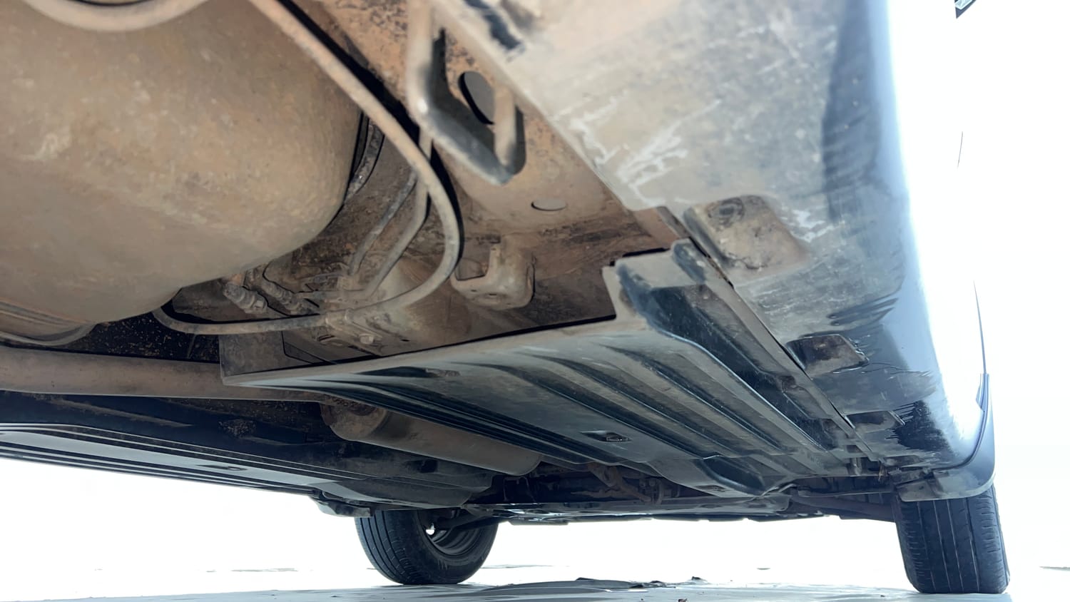 Used 2021 maruti-suzuki Vitara Brezza LXi Petrol Manual extra REAR RIGHT UNDERBODY VIEW