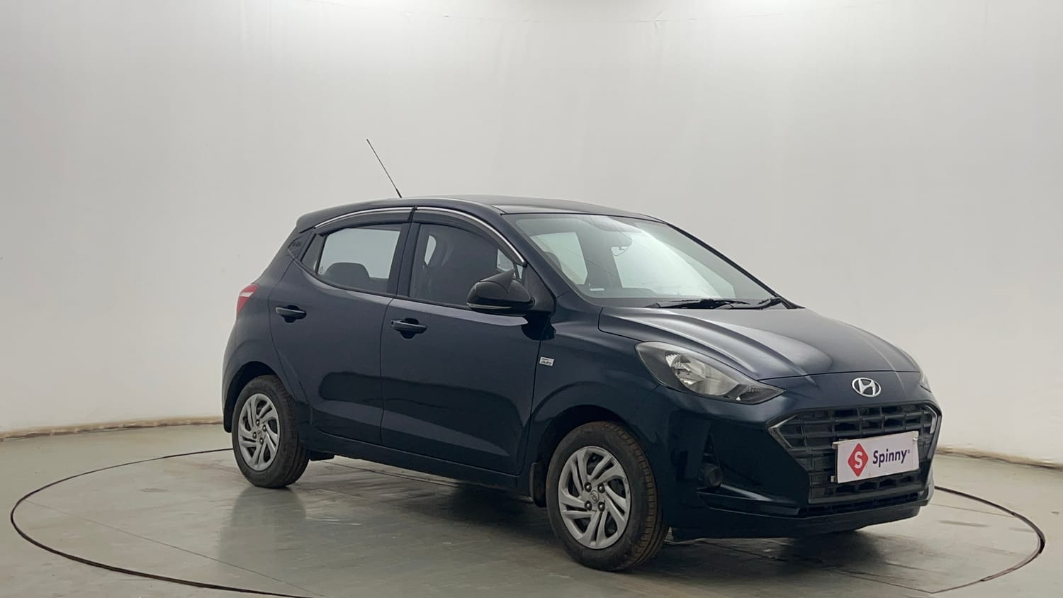 Used 2022 Hyundai Grand i10 Nios Magna AMT 1.2 Kappa VTVT Petrol Automatic exterior RIGHT FRONT CORNER VIEW