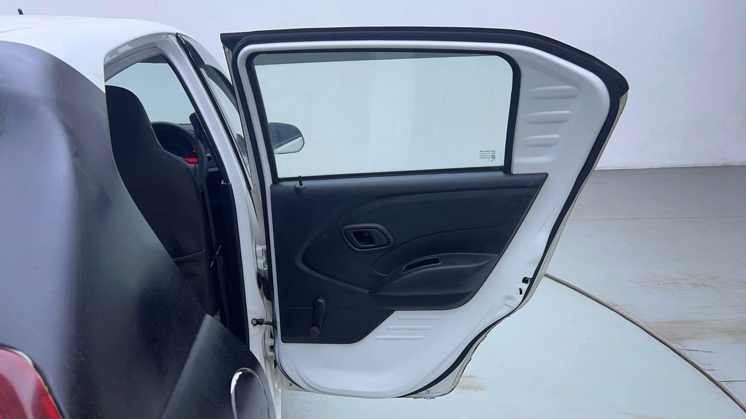 Used 2018 Datsun Redi-GO T (O) Petrol Manual interior RIGHT REAR DOOR OPEN VIEW
