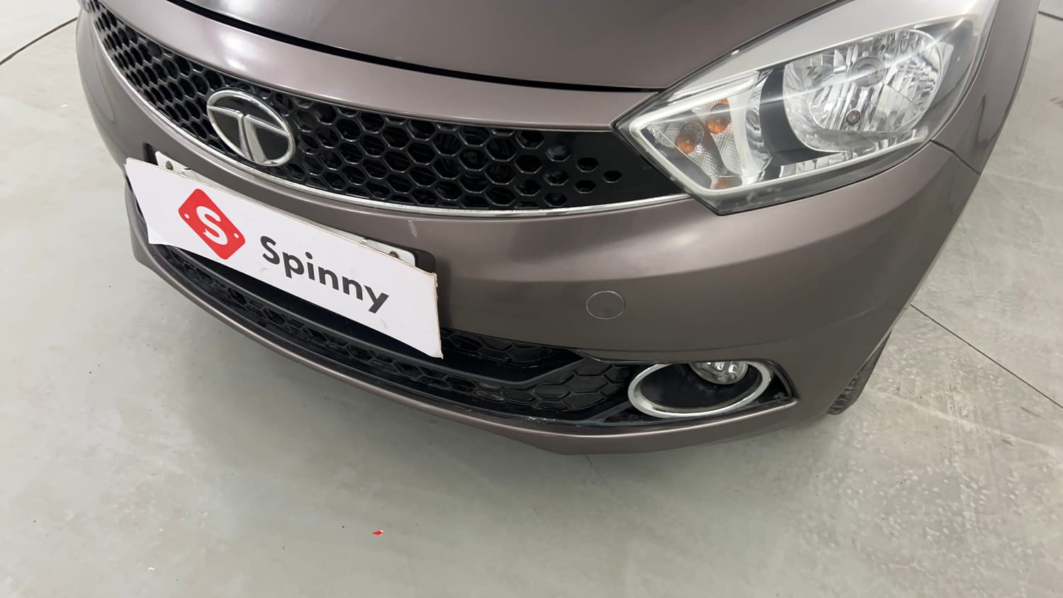 Used 2018 Tata Tiago Revotron XZA Petrol Automatic dents MINOR SCRATCH