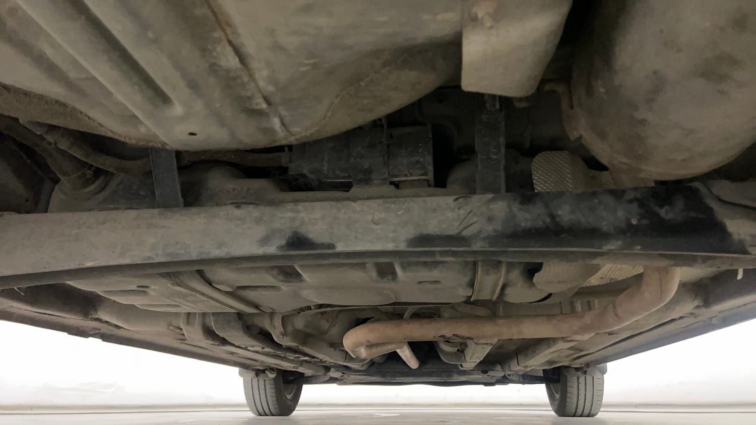Used 2019 Hyundai Elite i20 Sportz Plus 1.2 Petrol Manual extra REAR UNDERBODY VIEW (TAKEN FROM REAR)