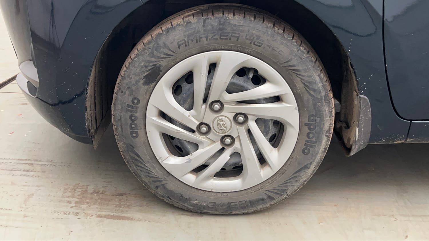 Used 2022 Hyundai Grand i10 Nios Magna AMT 1.2 Kappa VTVT Petrol Automatic tyres LEFT FRONT TYRE RIM VIEW