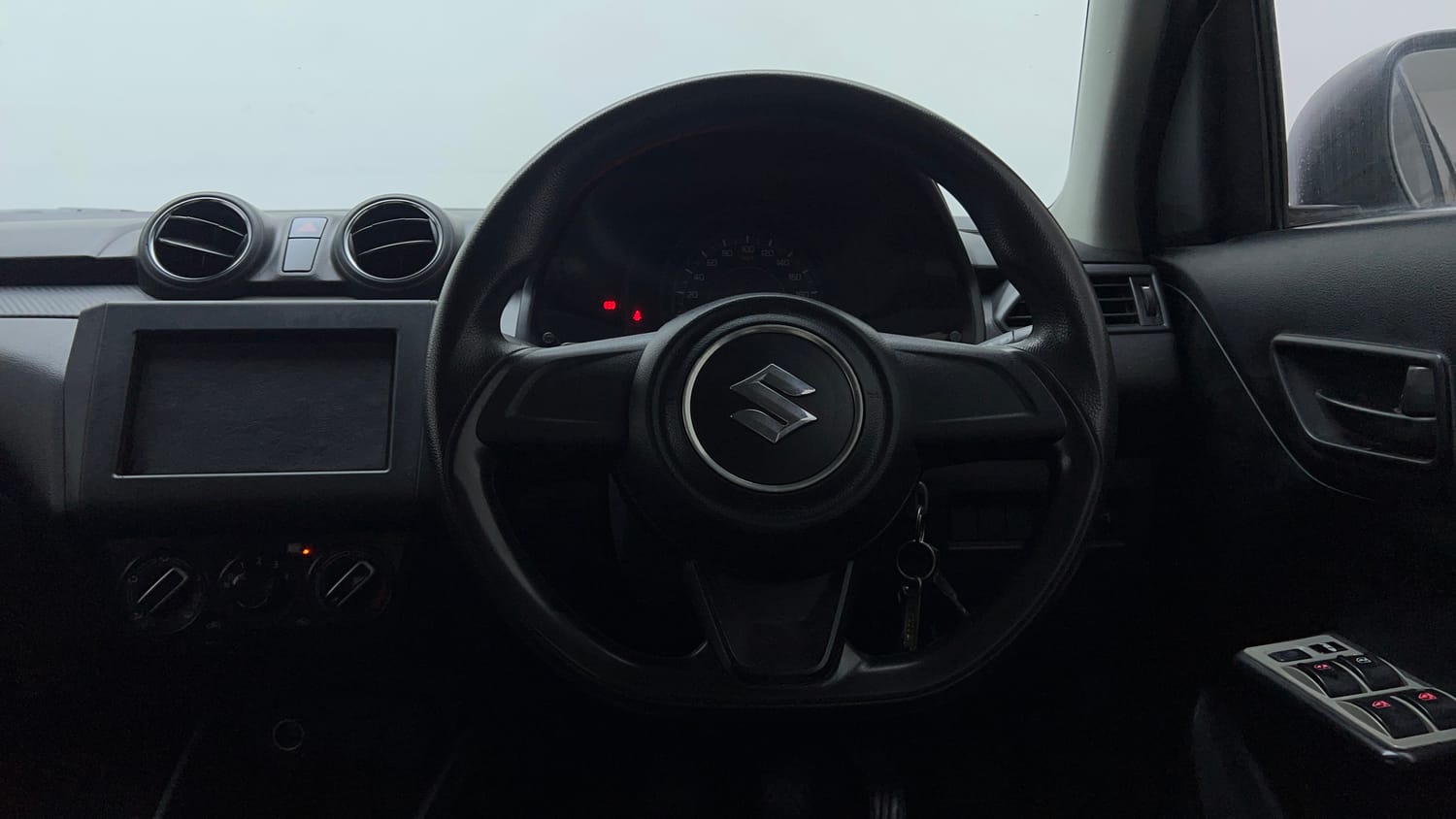 Used 2019 Maruti Suzuki Swift LXi Petrol Manual interior STEERING VIEW