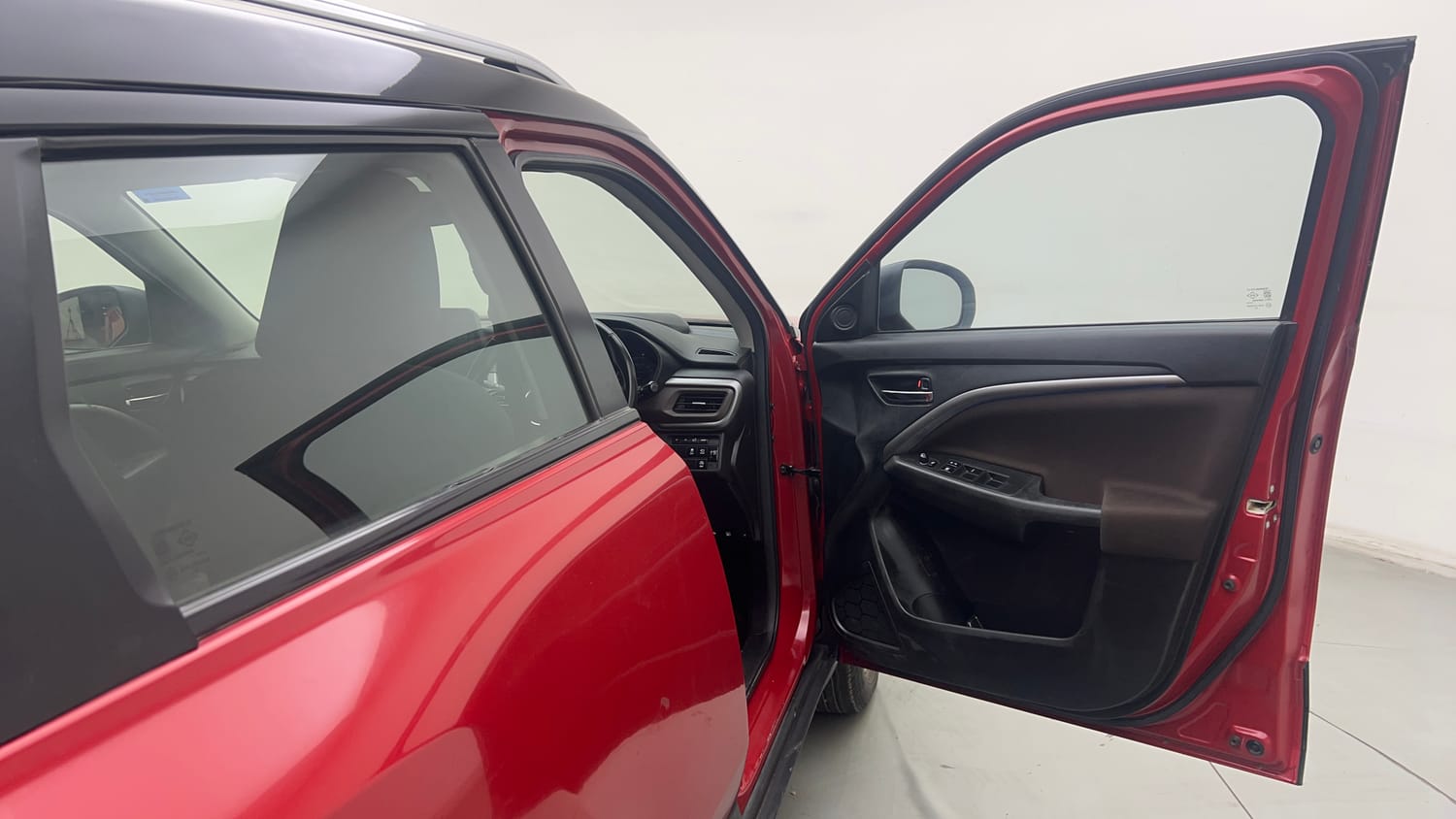 Used 2022 Maruti Suzuki Brezza Zxi Plus Dual Tone Petrol Manual interior RIGHT FRONT DOOR OPEN VIEW