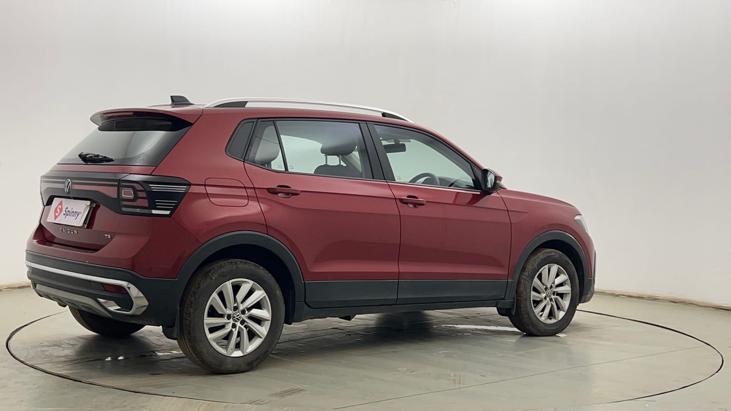 Used 2022 Volkswagen Taigun Highline 1.0 TSI AT Petrol Automatic exterior RIGHT REAR CORNER VIEW