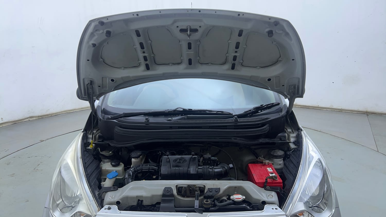 Used 2015 Hyundai Eon D-Lite + Petrol Manual engine ENGINE & BONNET OPEN FRONT VIEW