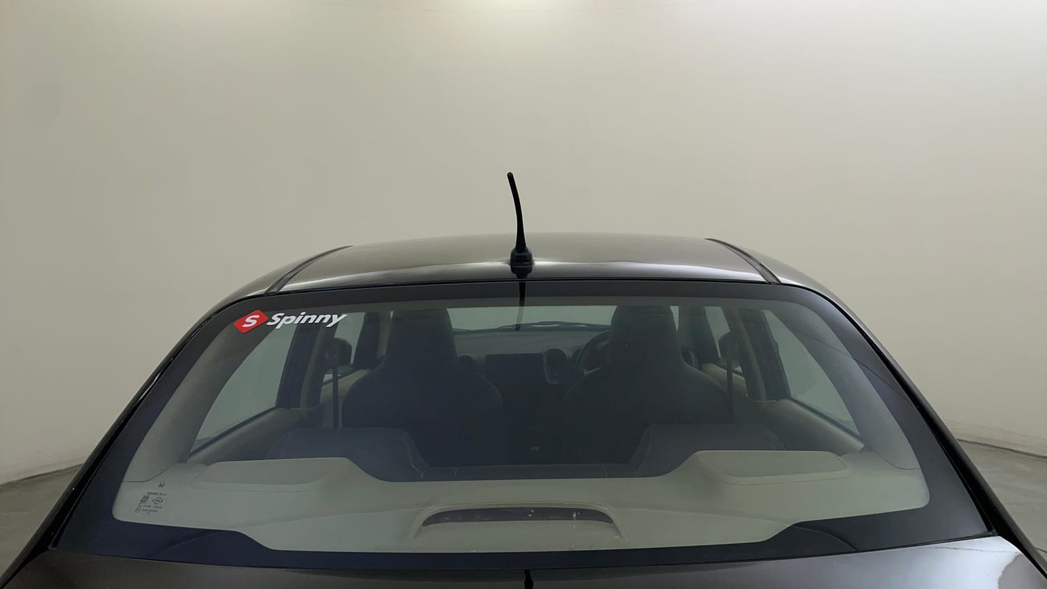 Used 2014 Honda Amaze 1.2 EX i-VTEC Petrol Manual exterior BACK WINDSHIELD VIEW