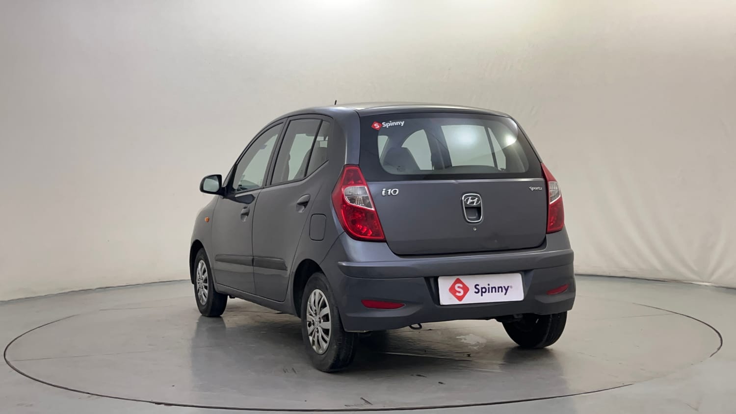 Used 2014 Hyundai i10 Sportz 1.1 iRDE2 Petrol Manual exterior LEFT REAR CORNER VIEW