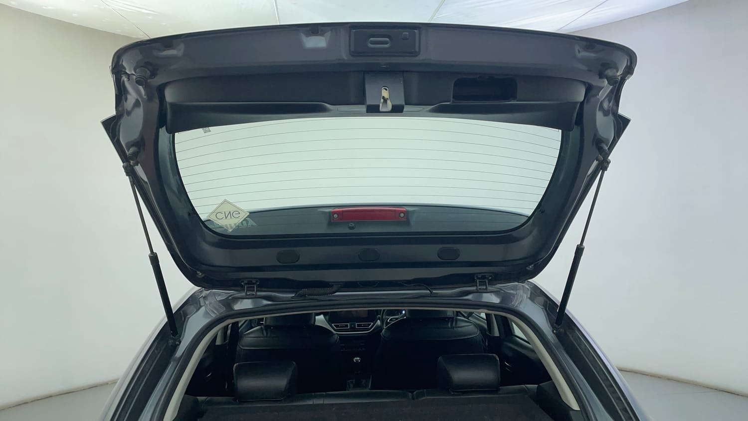 Used 2023 Maruti Suzuki Baleno Zeta MT CNG Cng Manual interior DICKY DOOR OPEN VIEW