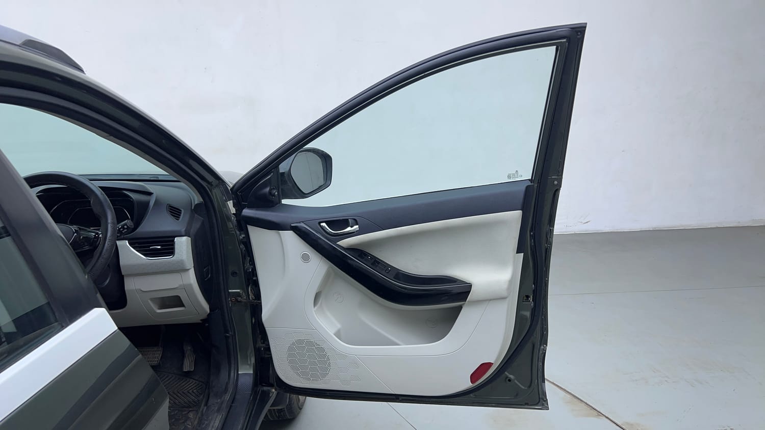 Used 2022 Tata Nexon XZA Plus Petrol Automatic interior RIGHT FRONT DOOR OPEN VIEW