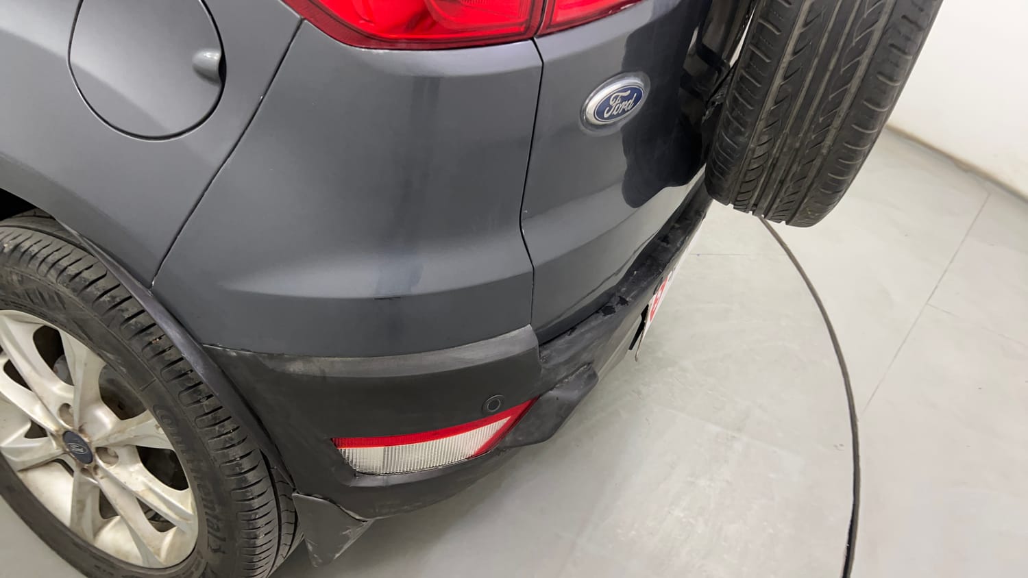 Used 2018 Ford EcoSport Titanium 1.5L TDCi Diesel Manual dents MINOR SCRATCH