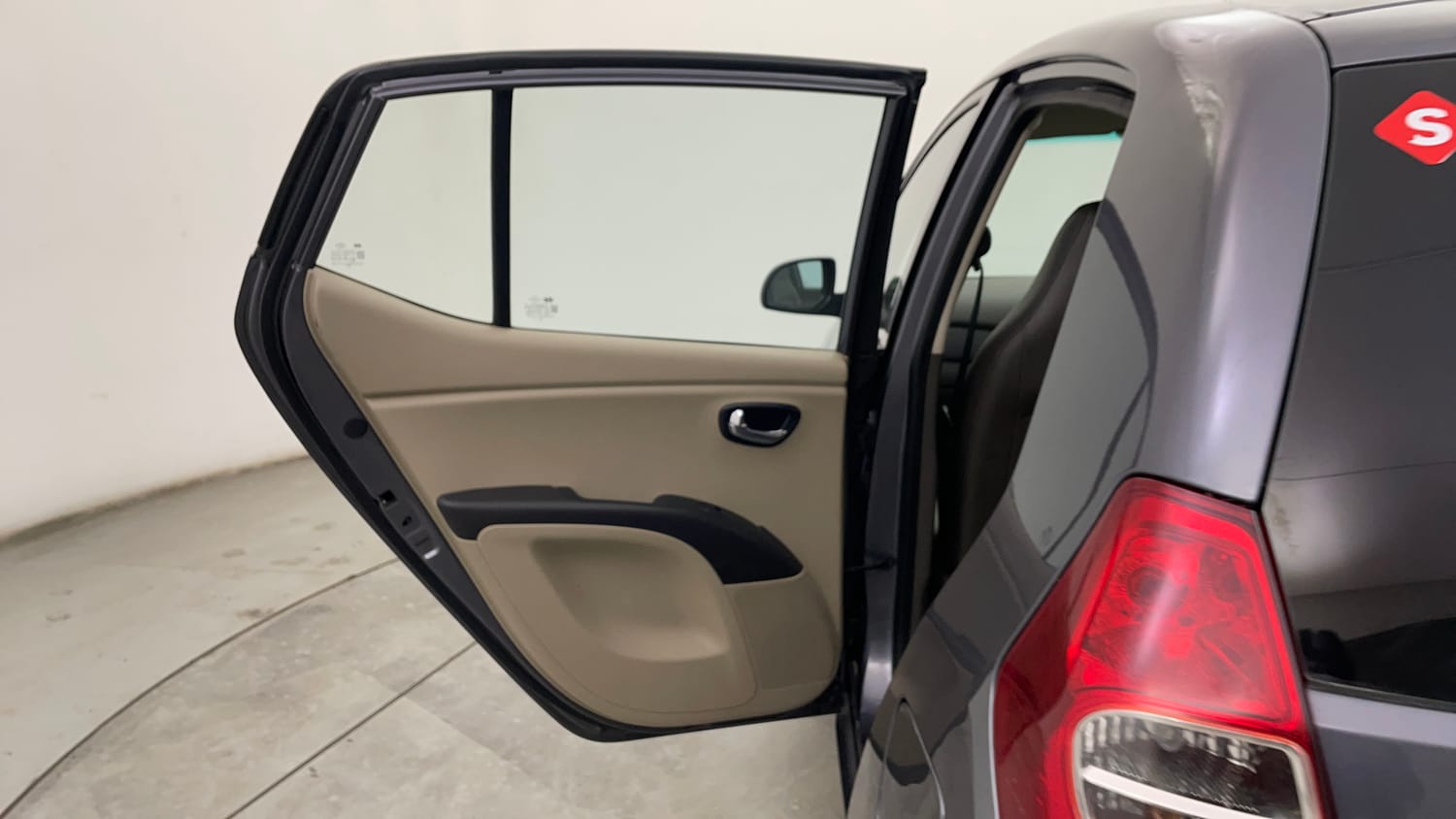 Used 2016 Hyundai i10 Sportz 1.1 iRDE2 Petrol Manual interior LEFT REAR DOOR OPEN VIEW