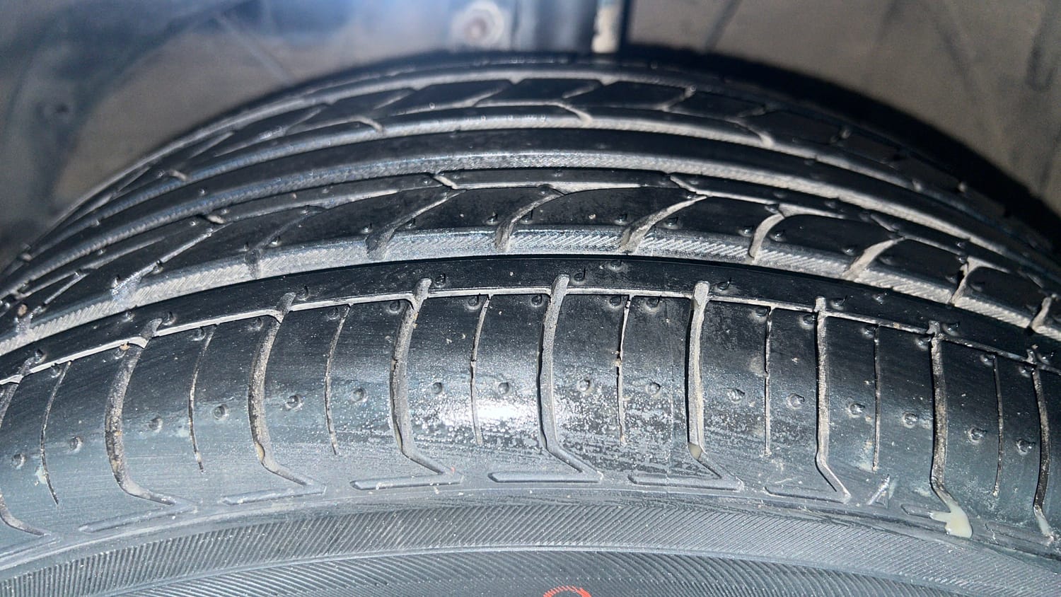 Used 2021 Maruti Suzuki Baleno Alpha Petrol Manual tyres LEFT FRONT TYRE TREAD VIEW