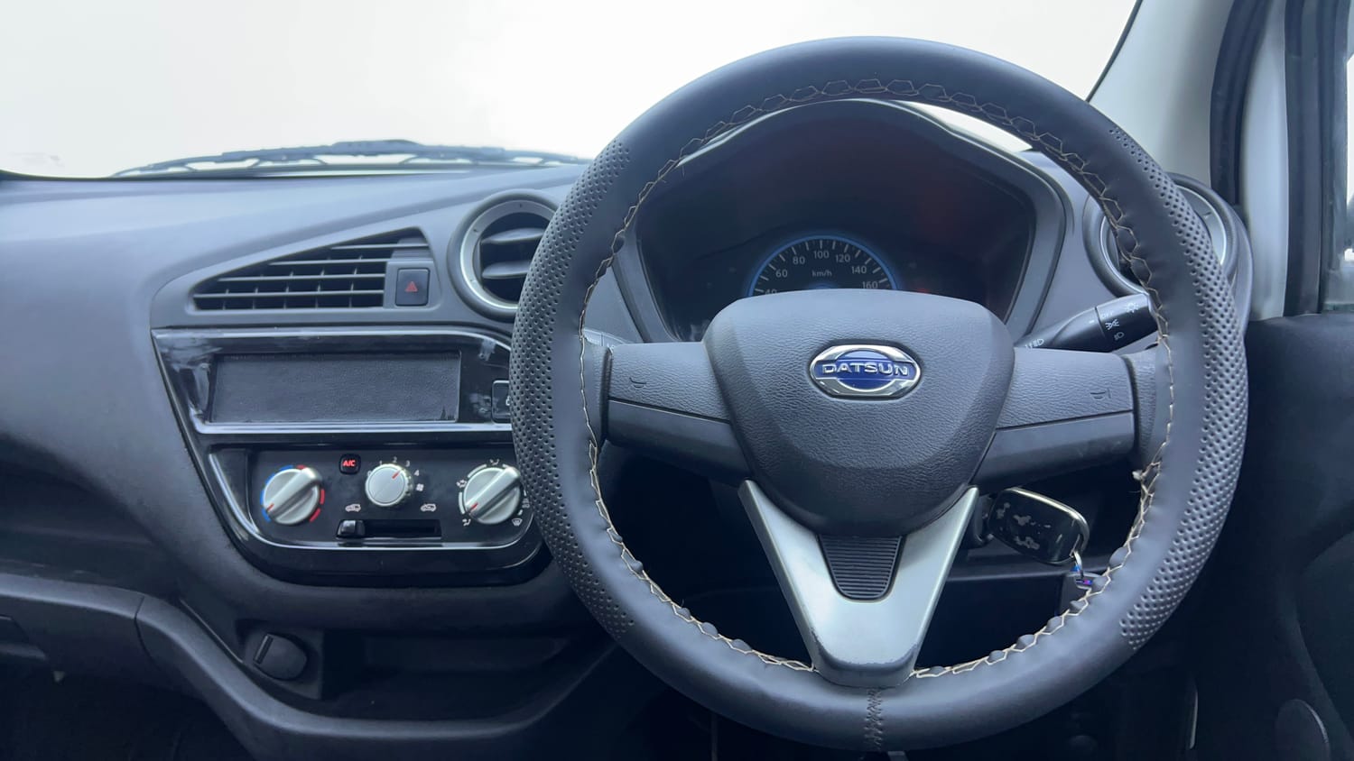 Used 2018 Datsun Redi-GO T (O) Petrol Manual interior STEERING VIEW