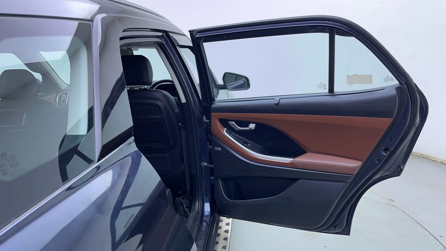 Used 2022 Hyundai Alcazar Platinum (O) 6 STR 2.0 Petrol AT Petrol Automatic interior RIGHT REAR DOOR OPEN VIEW