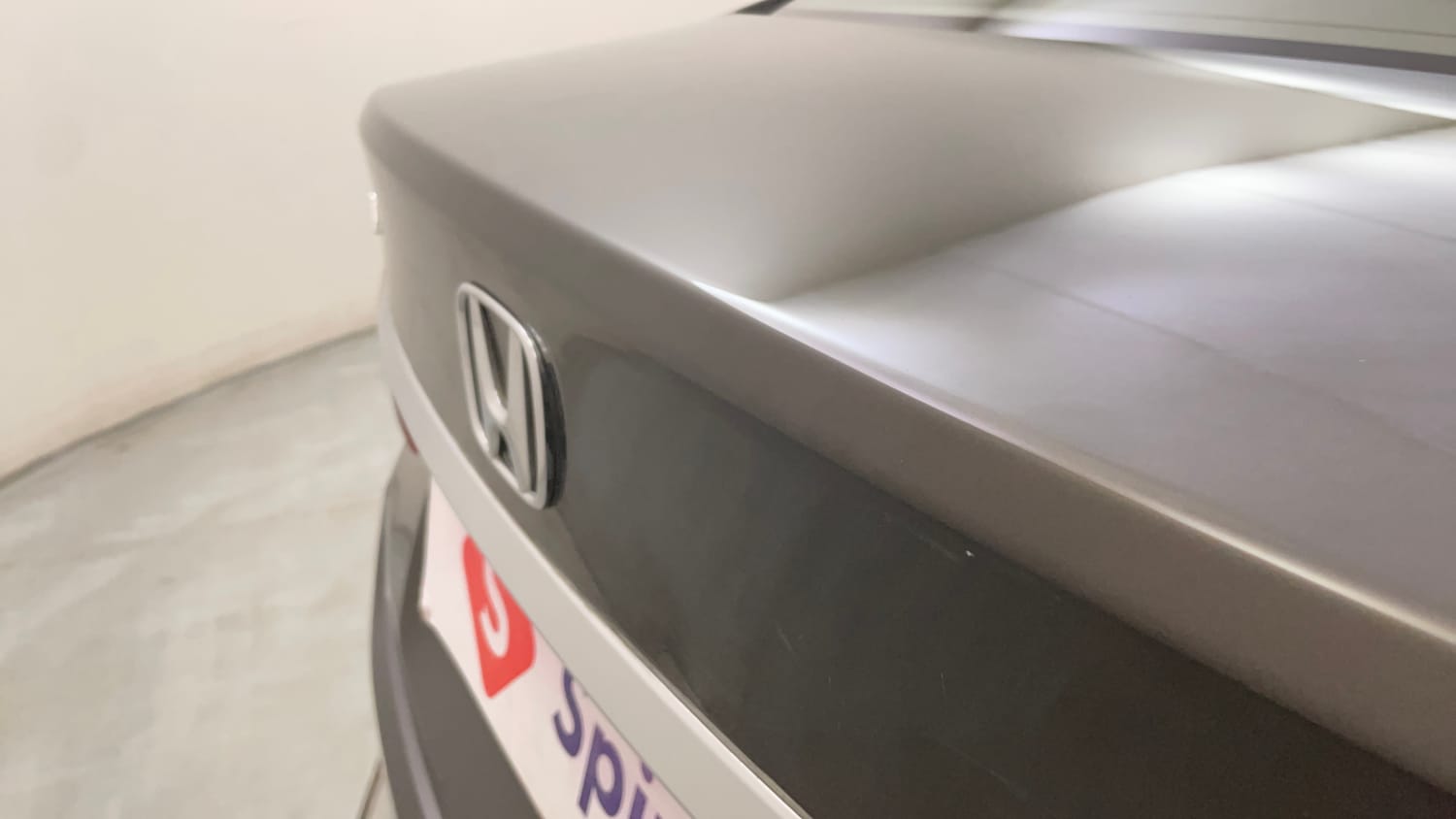 Used 2015 Honda City V Petrol Manual dents MINOR SCRATCH