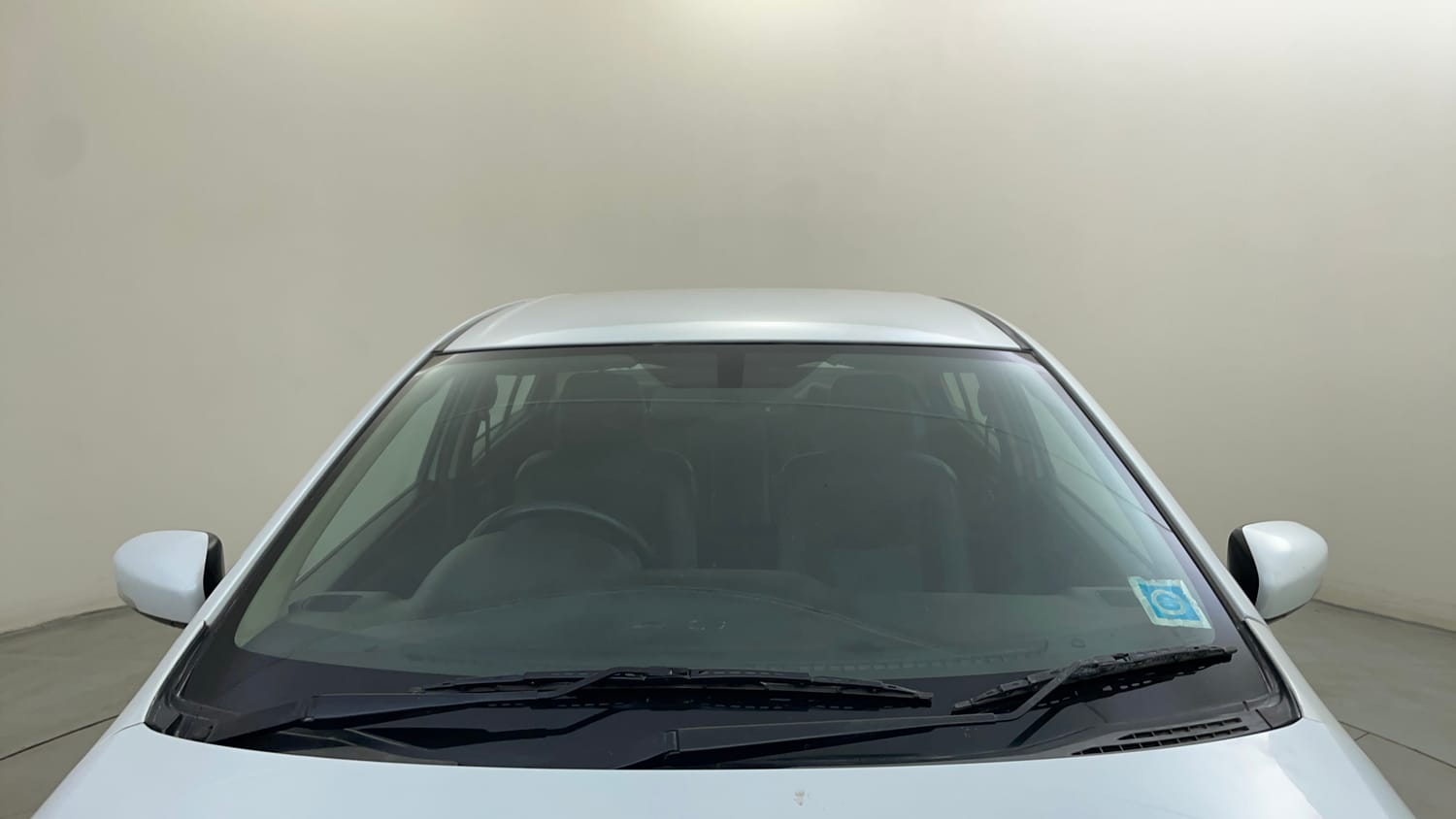 Used 2015 Maruti Suzuki Ciaz ZXi+ RS Petrol Manual exterior FRONT WINDSHIELD VIEW