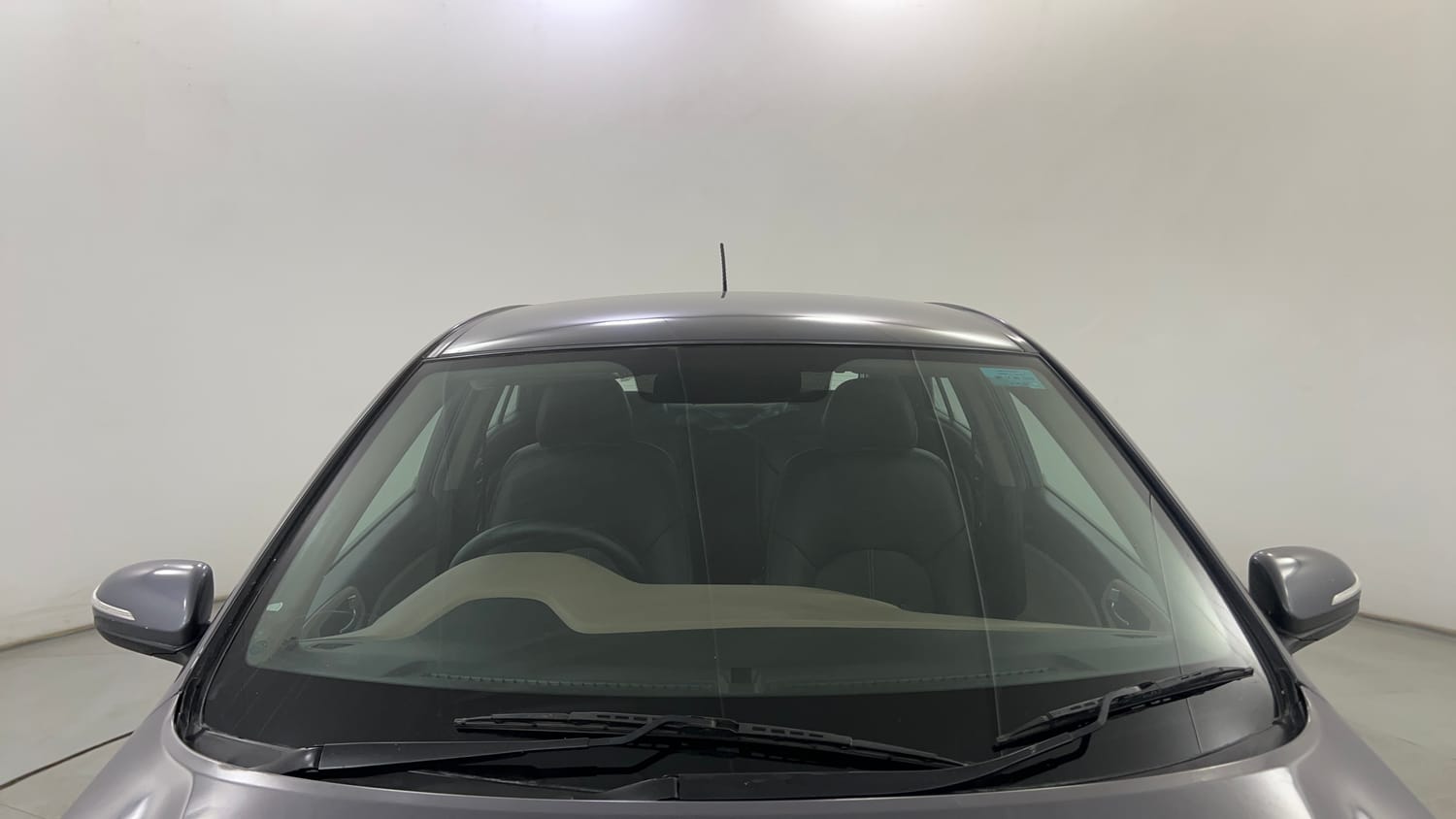 Used 2019 Hyundai Elite i20 Sportz Plus 1.2 Petrol Manual exterior FRONT WINDSHIELD VIEW