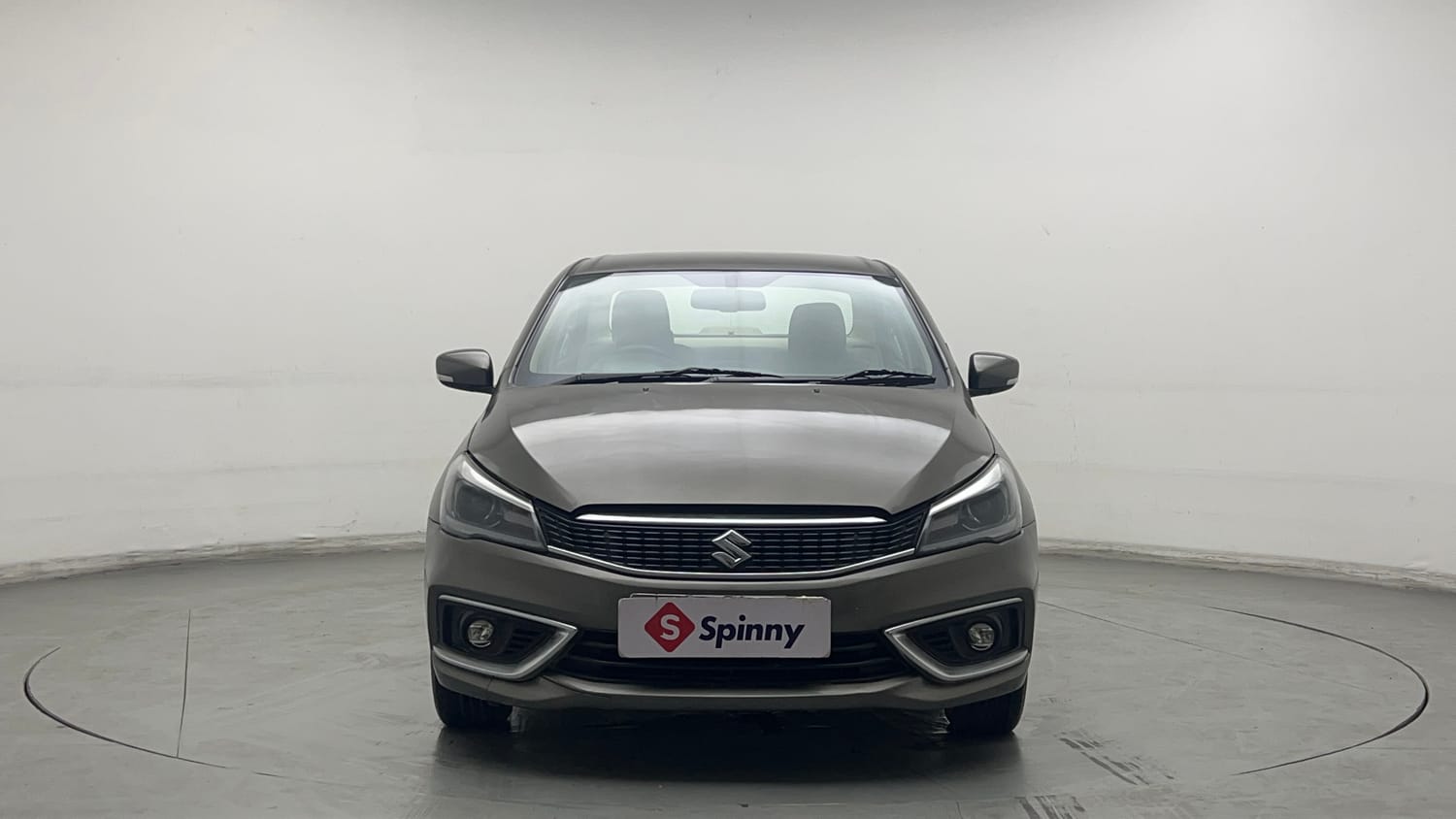 Used 2019 Maruti Suzuki Ciaz Alpha Hybrid 1.5 AT Petrol Automatic exterior FRONT VIEW