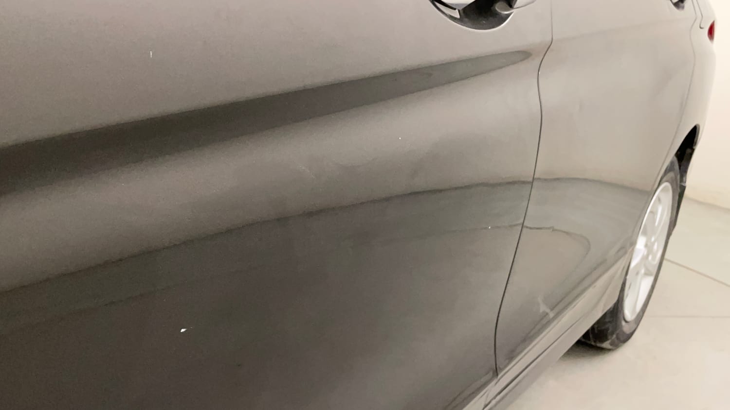Used 2015 Honda City V Petrol Manual dents MINOR SCRATCH