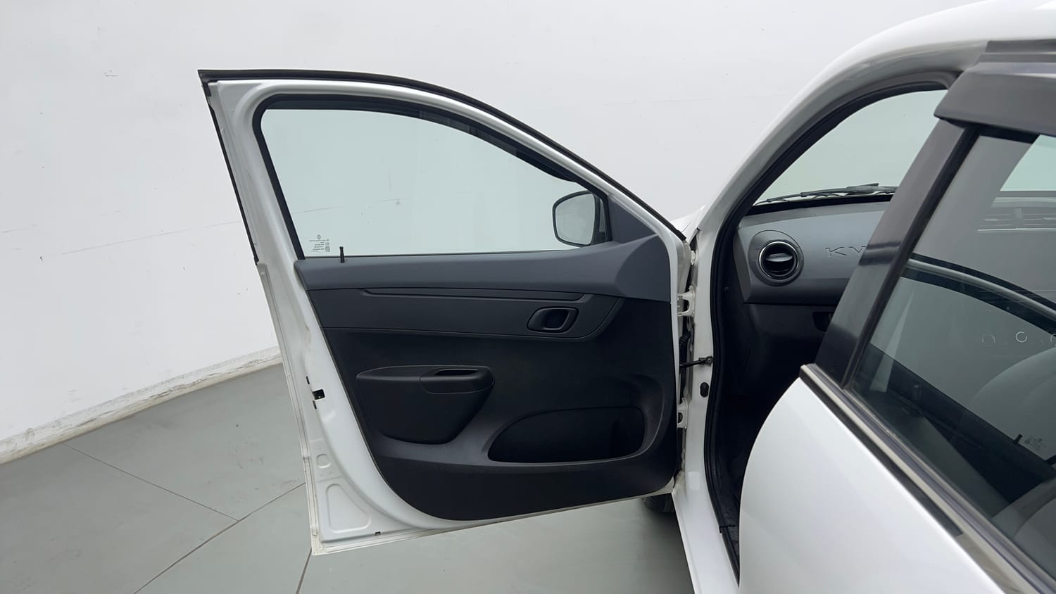 Used 2021 Renault Kwid RXT 1.0 Opt Petrol Manual interior LEFT FRONT DOOR OPEN VIEW