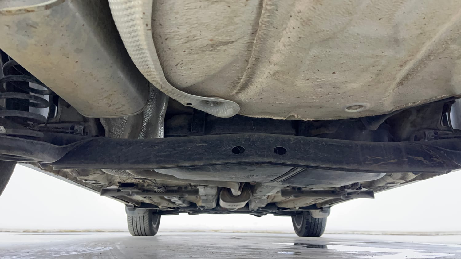 Used 2025 Skoda Kushaq Sportline 1.0 TSI MT Dual Tone Petrol Manual extra REAR UNDERBODY VIEW (TAKEN FROM REAR)
