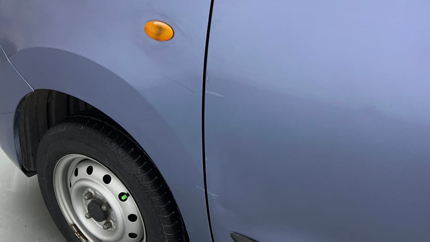 Used 2015 Maruti Suzuki Wagon R LXI Petrol Manual dents MINOR DENT