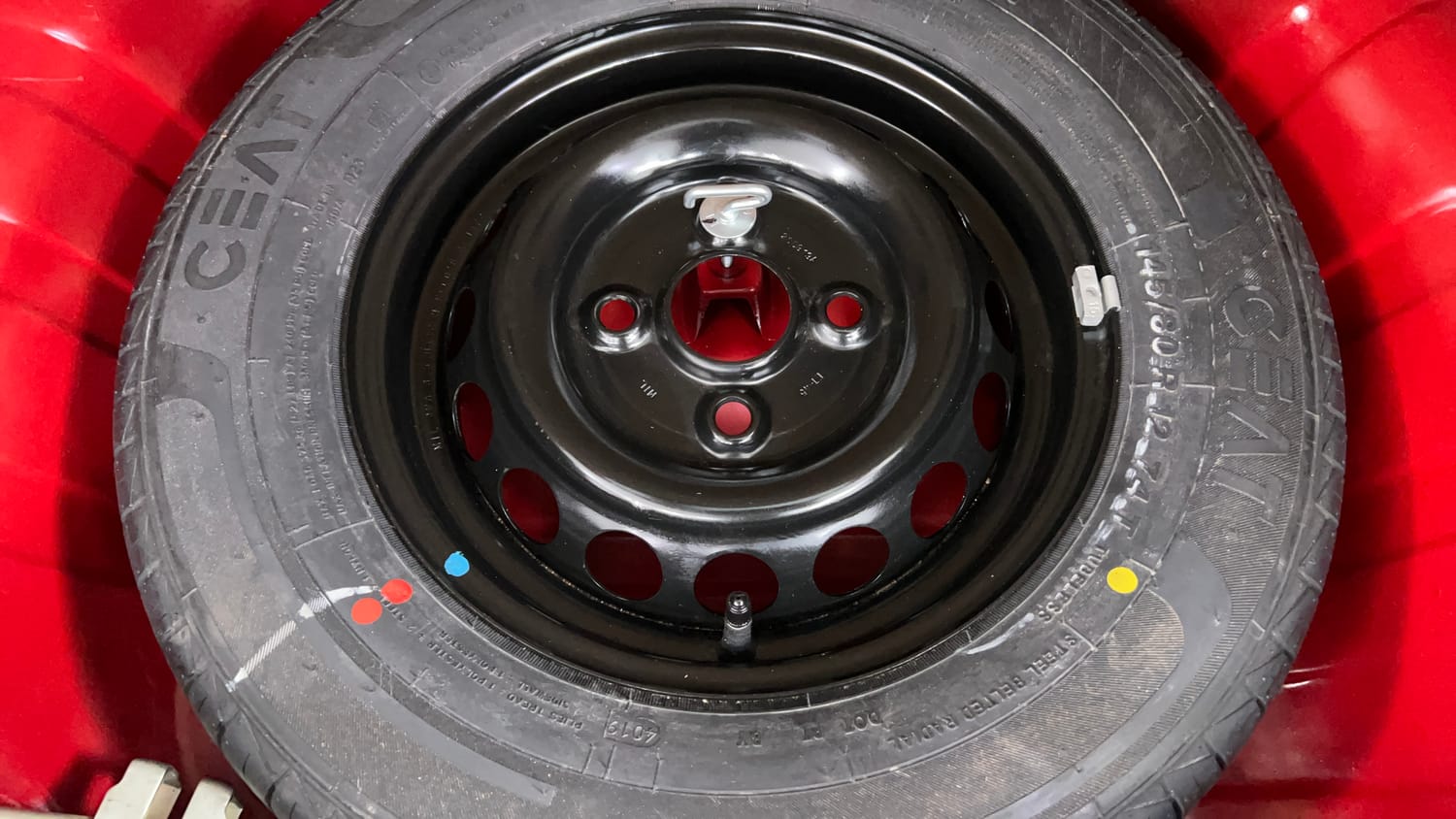 Used 2019 Maruti Suzuki Alto 800 VXi Petrol Manual tyres SPARE TYRE VIEW