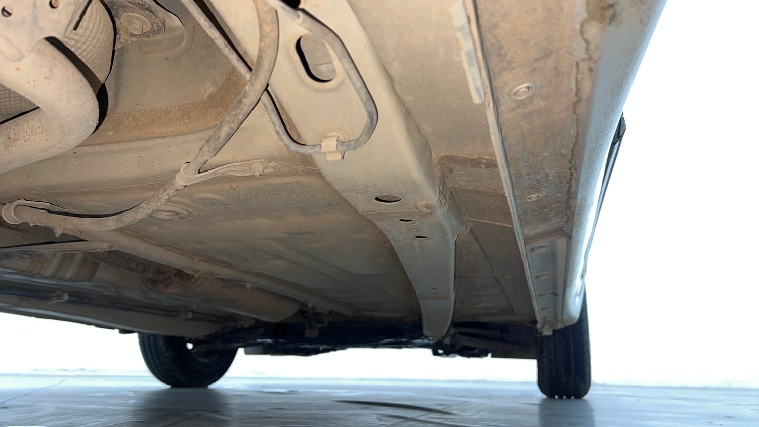 Used 2019 Maruti Suzuki Swift LXi Petrol Manual extra REAR RIGHT UNDERBODY VIEW