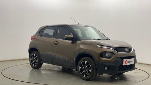 Used 2022 Tata Punch Accomplished Dazzle Pack MT Petrol Manual exterior RIGHT FRONT CORNER VIEW