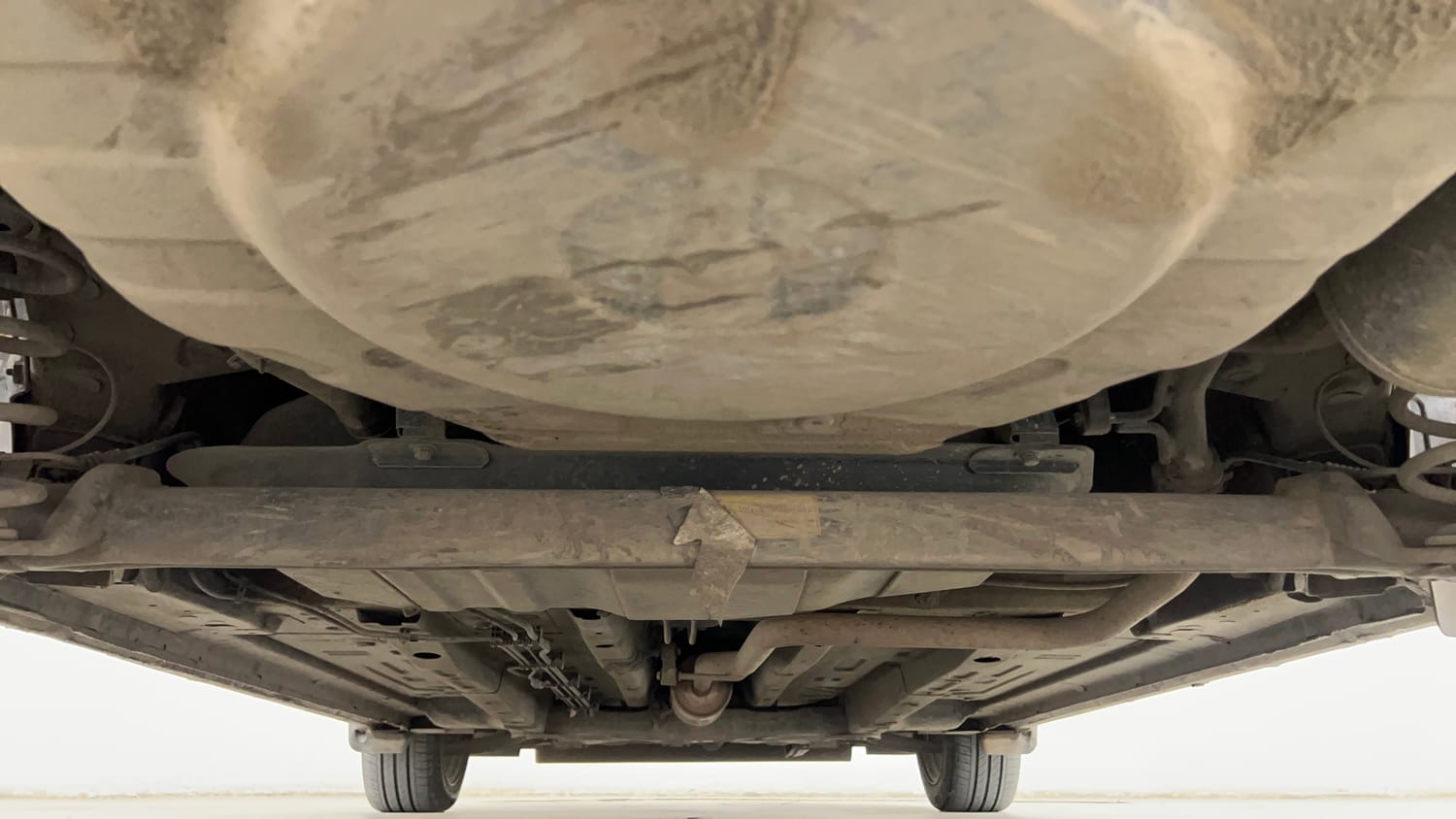 Used 2024 Tata Altroz XZA Plus Petrol Petrol Automatic extra REAR UNDERBODY VIEW (TAKEN FROM REAR)