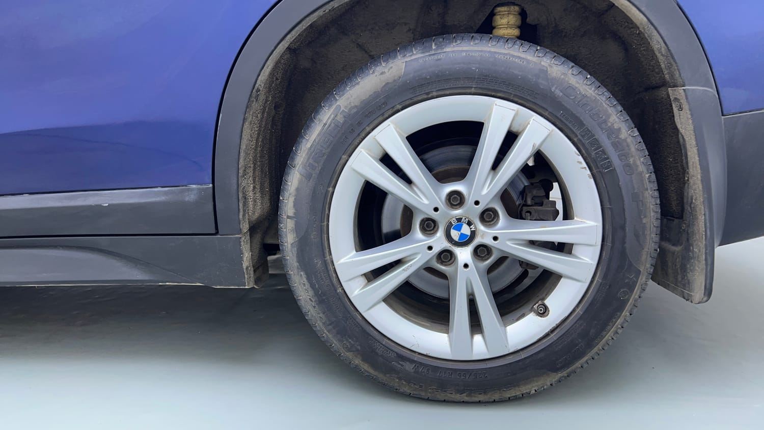 Used 2018 BMW X1 sDrive20d Expedition Diesel Automatic tyres LEFT REAR TYRE RIM VIEW