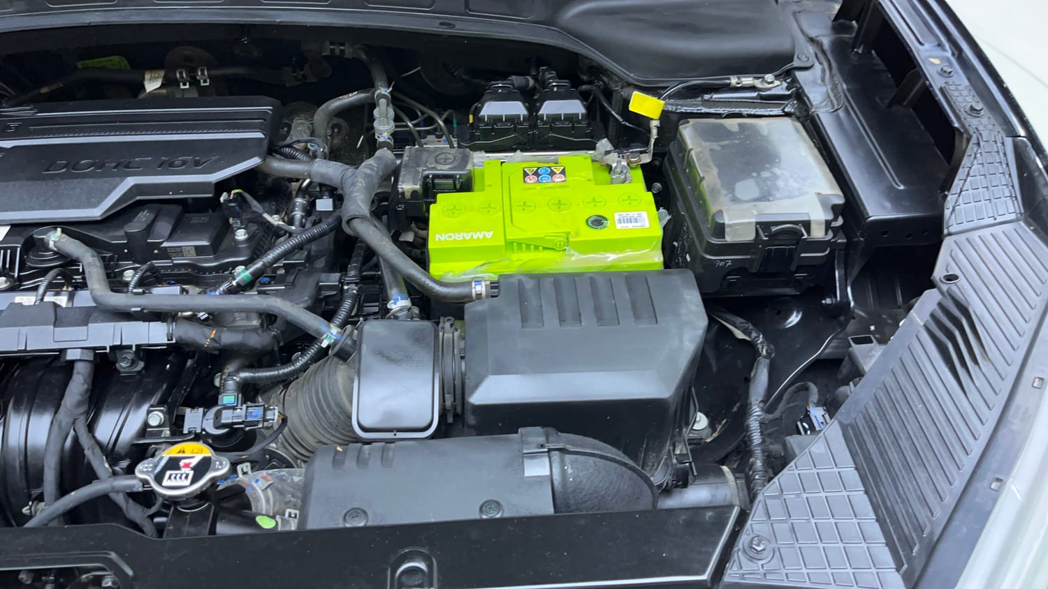 Used 2022 Hyundai Alcazar Platinum (O) 6 STR 2.0 Petrol AT Petrol Automatic engine ENGINE LEFT SIDE VIEW