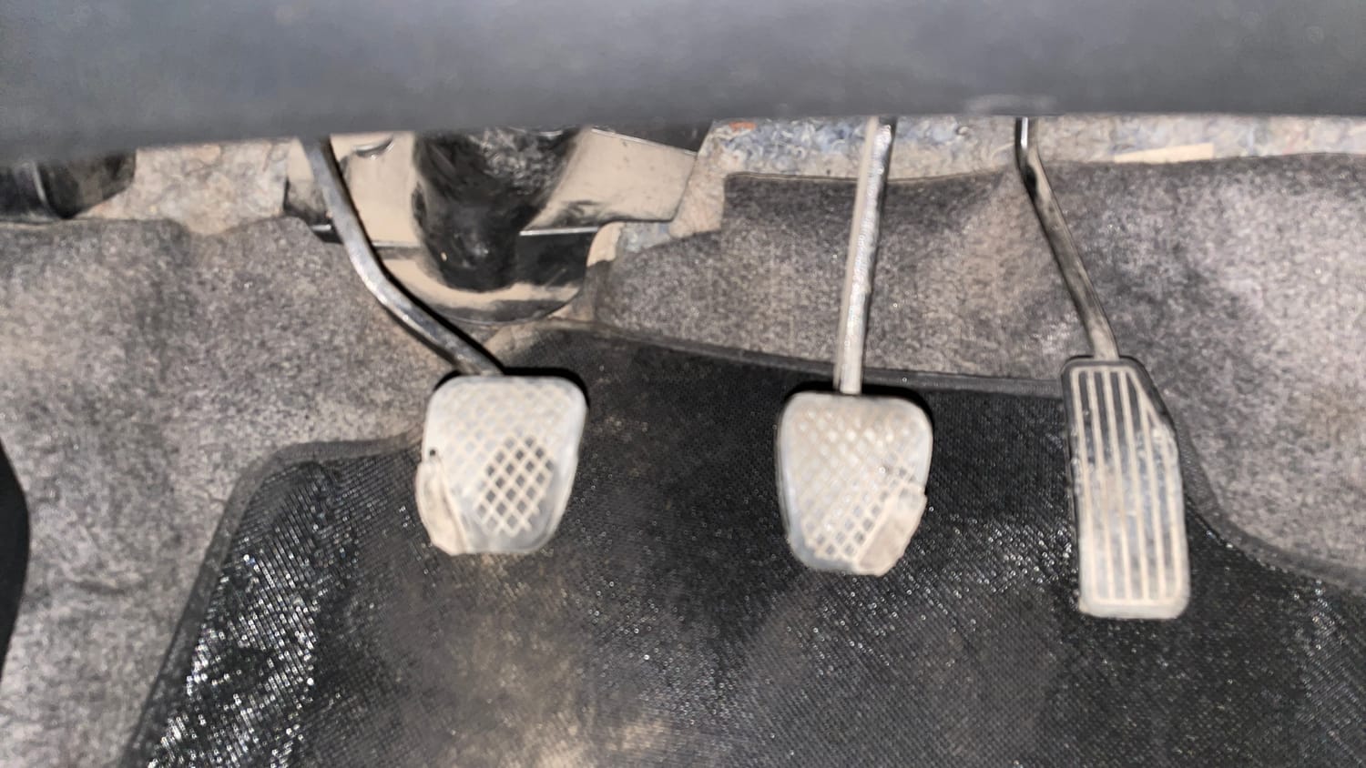 Used 2014 Honda Amaze 1.2 EX i-VTEC Petrol Manual interior PEDALS VIEW