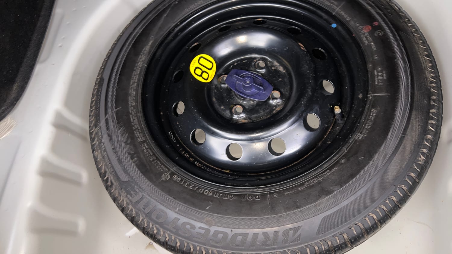 Used 2018 Maruti Suzuki Dzire ZXi Petrol Manual tyres SPARE TYRE VIEW